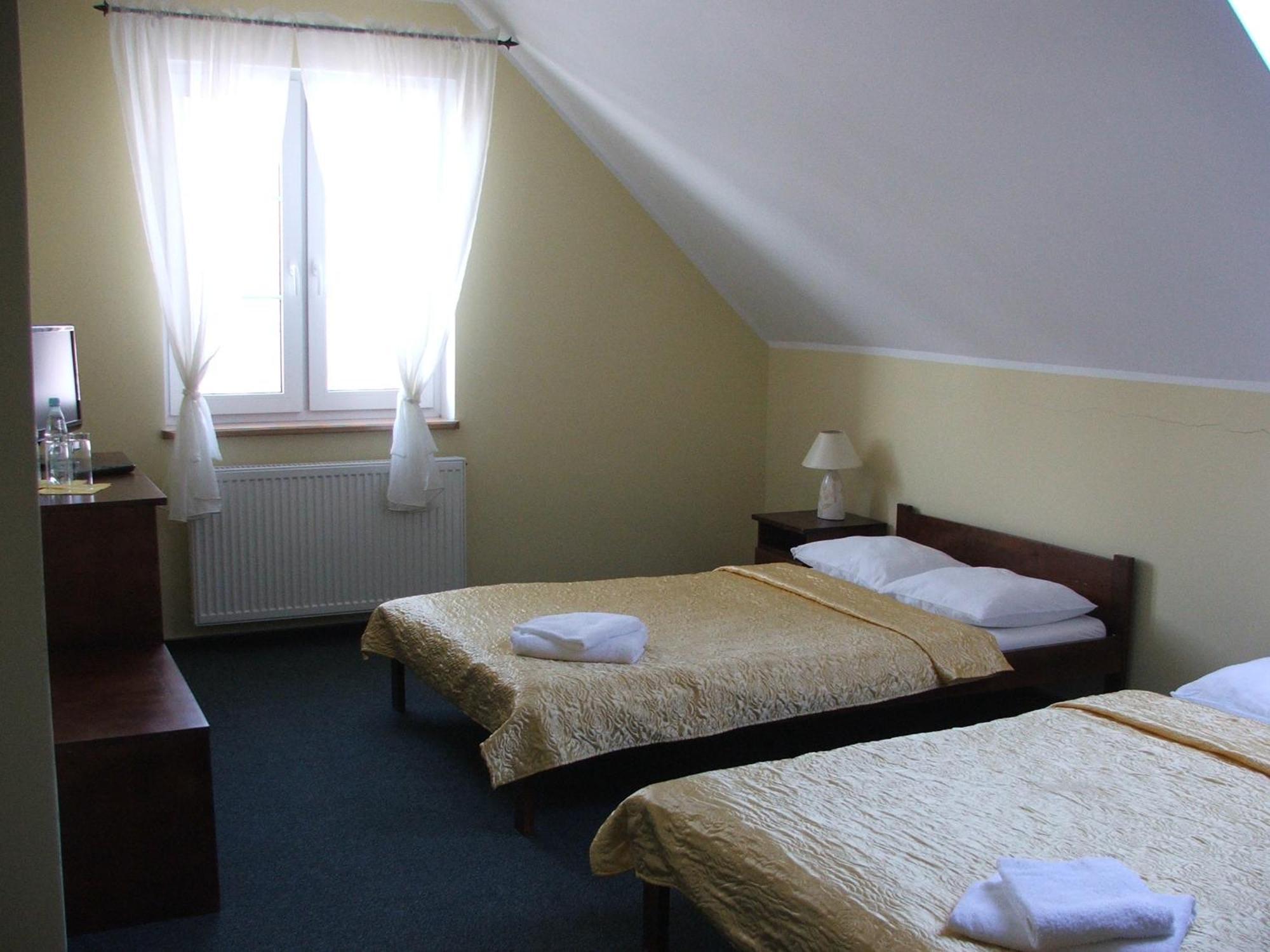 Pawlakowa Zagroda Hotel Grabiny-Zameczek Екстериор снимка