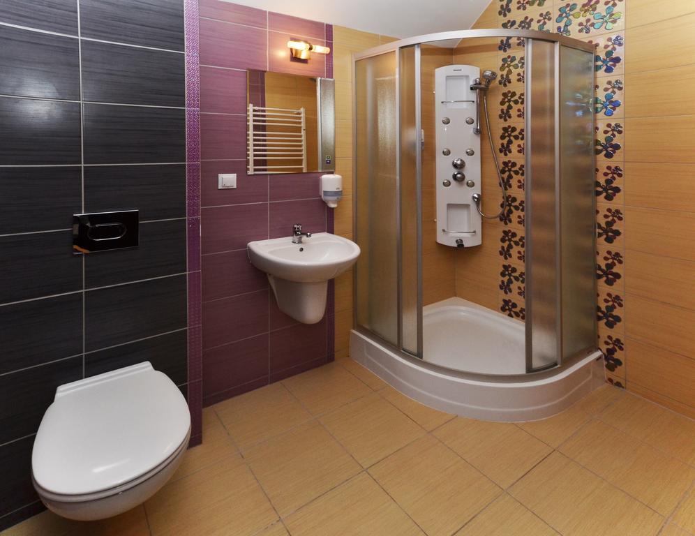 Pawlakowa Zagroda Hotel Grabiny-Zameczek Стая снимка