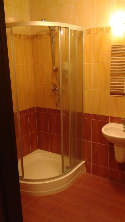 Pawlakowa Zagroda Hotel Grabiny-Zameczek Стая снимка